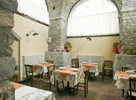 La Campana D'oro Hotel 2*