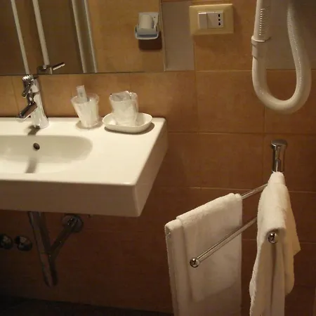 La Campana D'oro Ξενοδοχείο Beverino